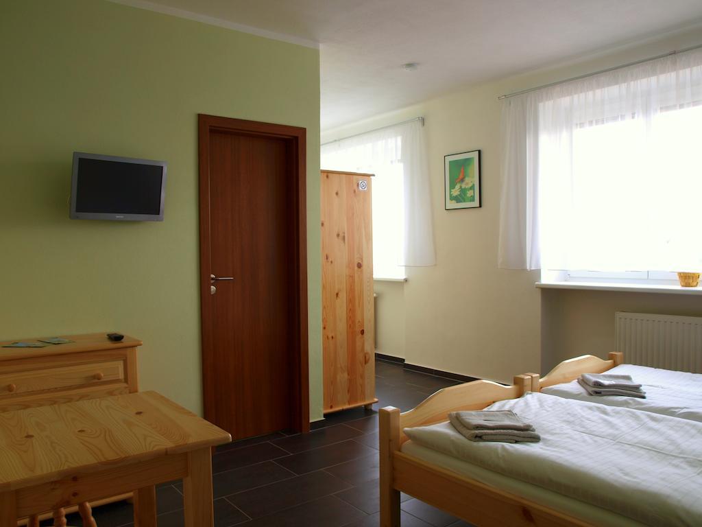 Penzion U Dvou lip Drnholec Zimmer foto
